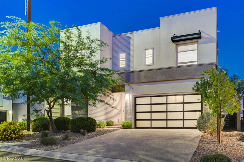 686 Glowing Horizon, Henderson, NV 89052