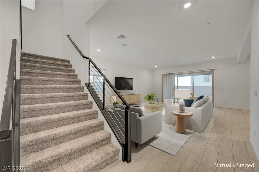 686 Glowing Horizon, Henderson, NV 89052