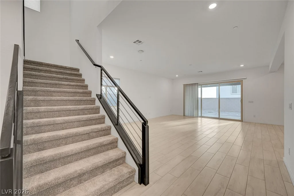 686 Glowing Horizon, Henderson, NV 89052