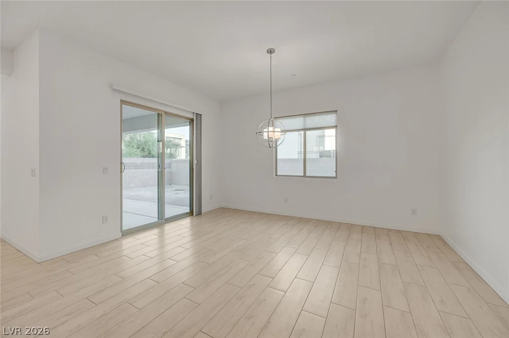 686 Glowing Horizon, Henderson, NV 89052