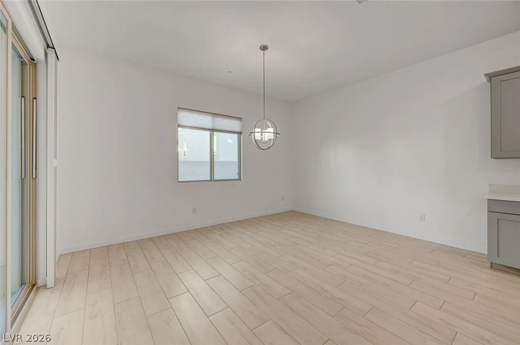 686 Glowing Horizon, Henderson, NV 89052