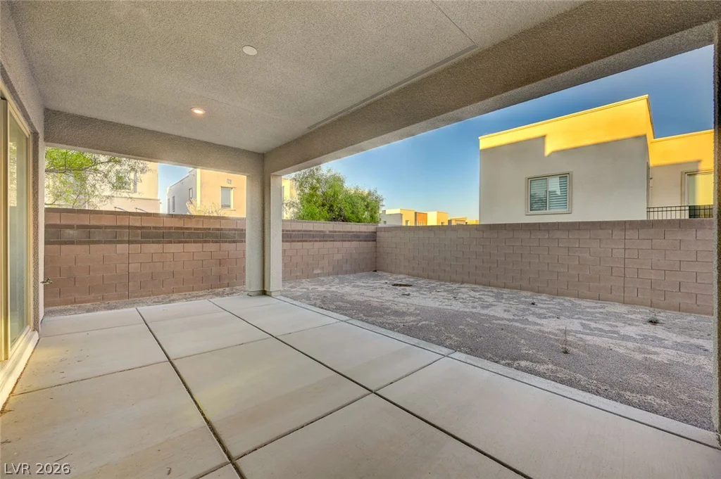 686 Glowing Horizon, Henderson, NV 89052