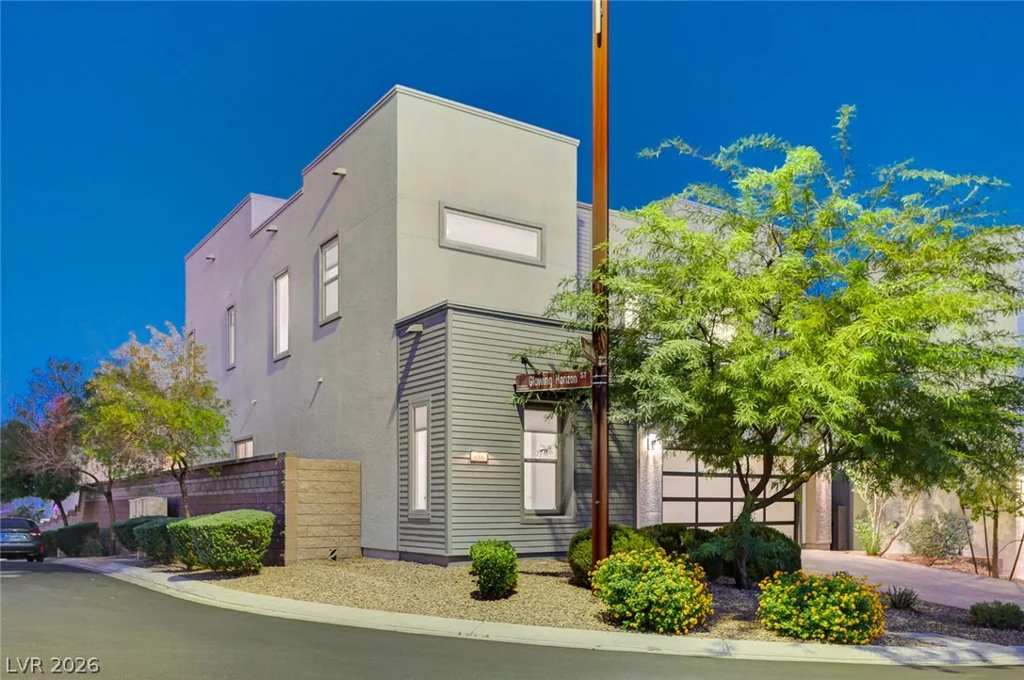 686 Glowing Horizon, Henderson, NV 89052