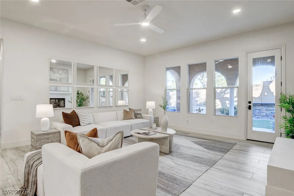 10721 BERINGER, Las Vegas, NV 89144