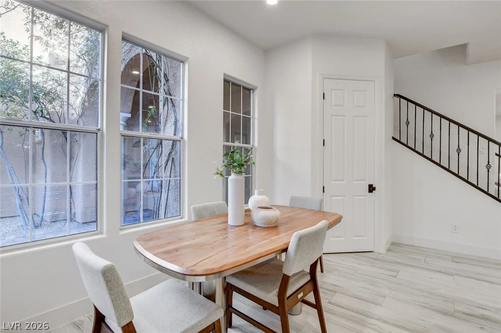 10721 BERINGER, Las Vegas, NV 89144
