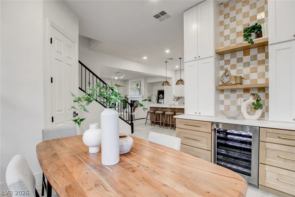 10721 BERINGER, Las Vegas, NV 89144