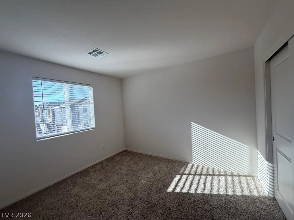 6960 Diamond Blue, North Las Vegas, NV 89086