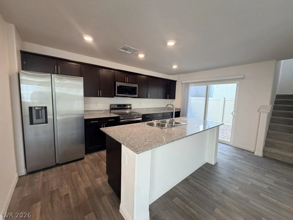 6960 Diamond Blue, North Las Vegas, NV 89086