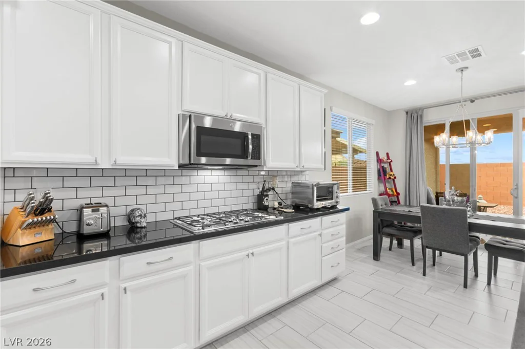 7148 Flora Lam, Las Vegas, NV 89166
