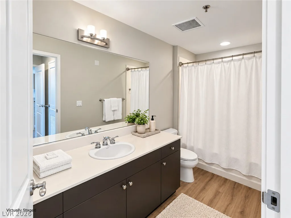 8255 Las Vegas, Las Vegas, NV 89123