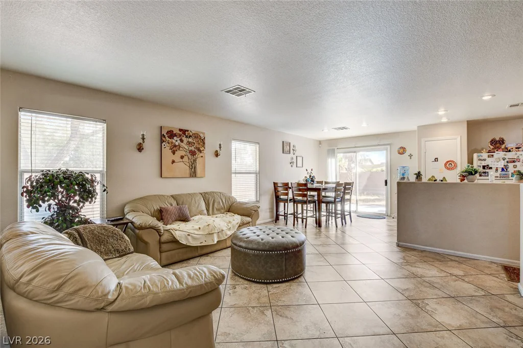 5901 Running Wind, Las Vegas, NV 89131