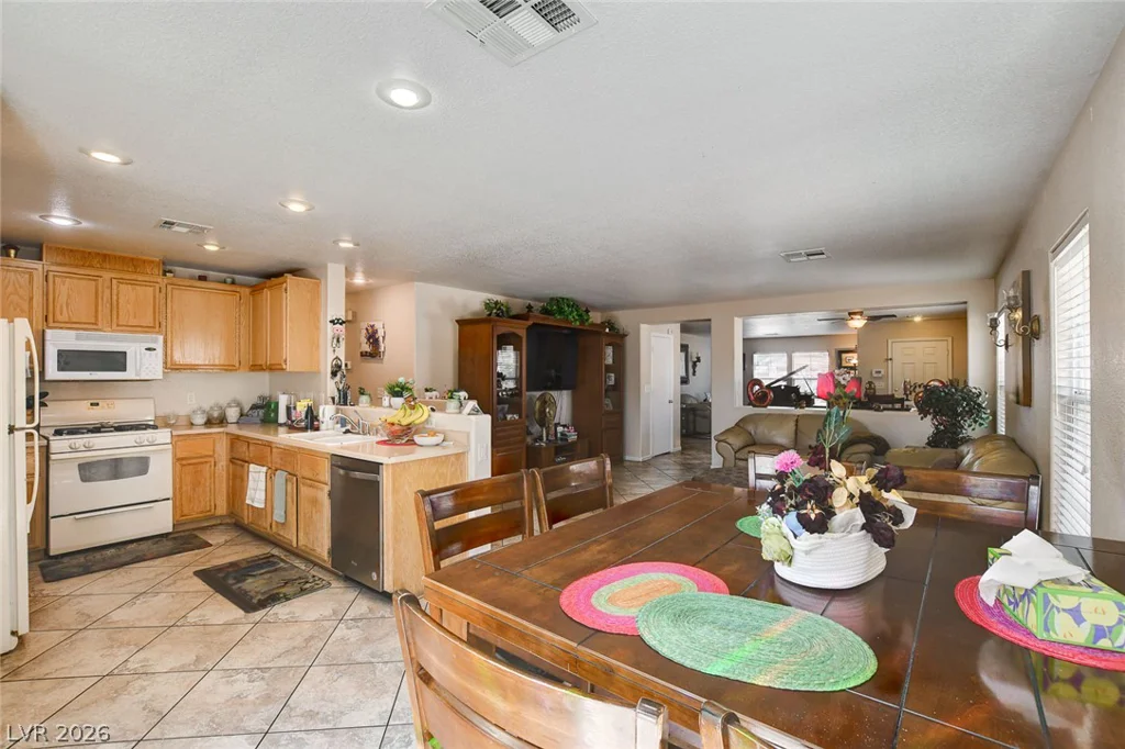 5901 Running Wind, Las Vegas, NV 89131