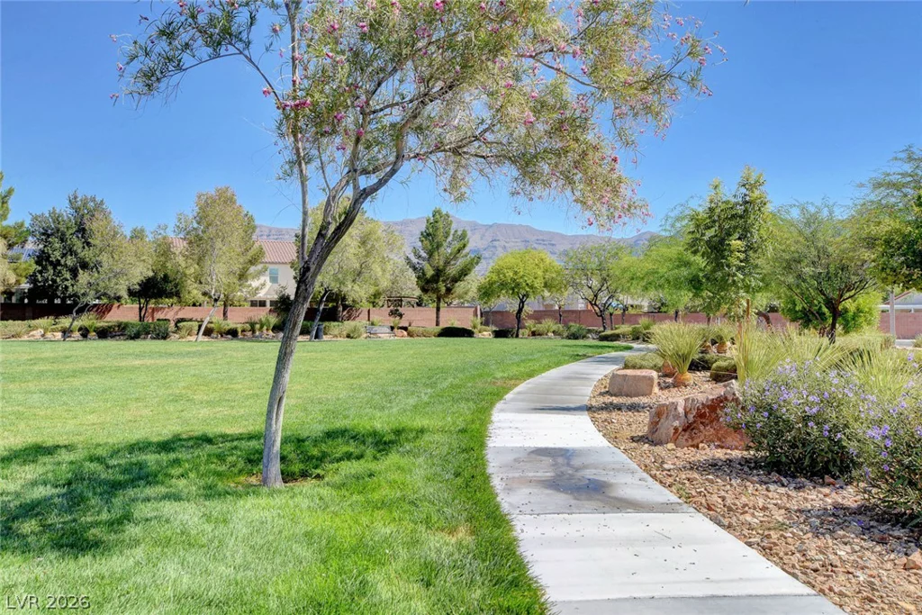 5901 Running Wind, Las Vegas, NV 89131