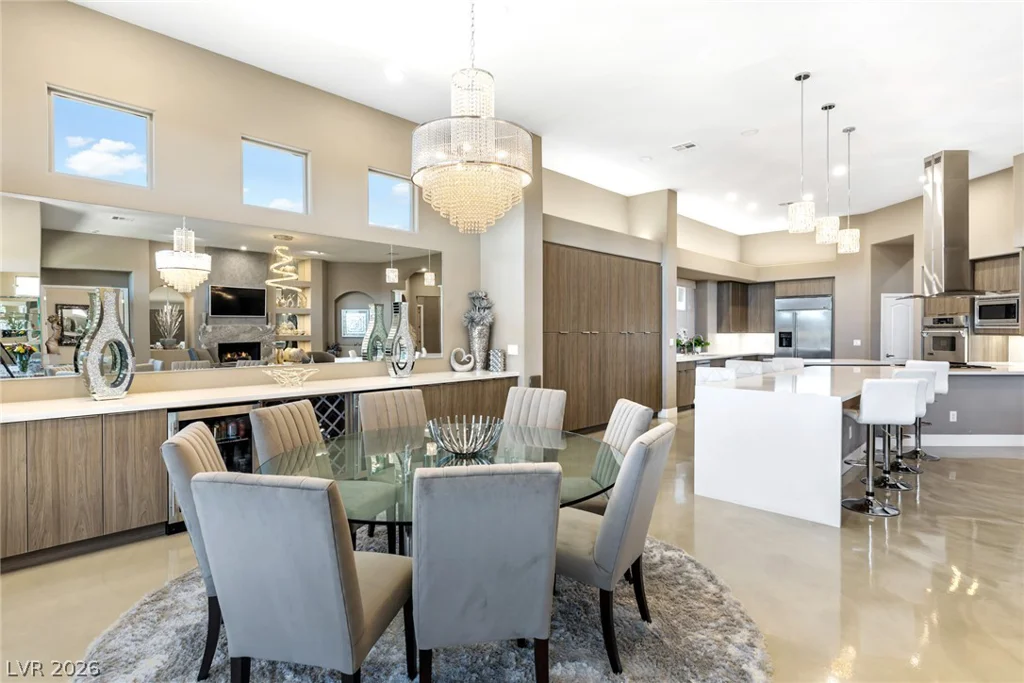 9601 Canyon Mesa, Las Vegas, NV 89144