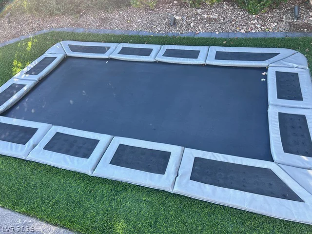 9601 Canyon Mesa, Las Vegas, NV 89144