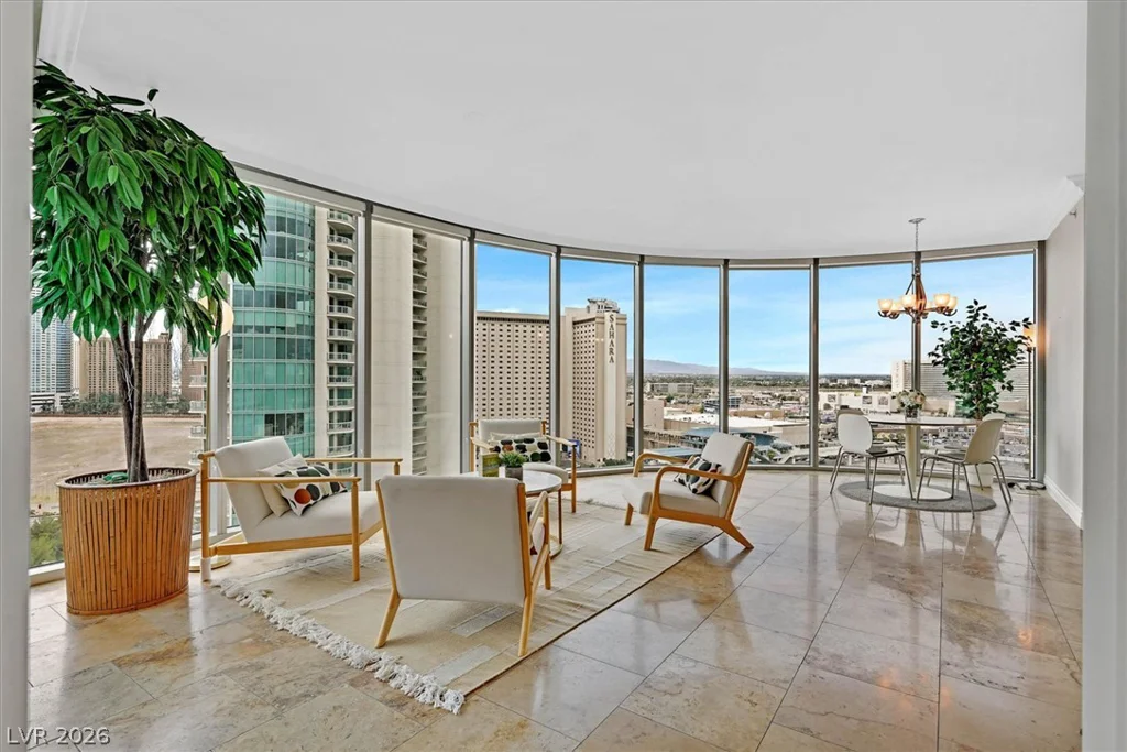322 Karen, Las Vegas, NV 89109