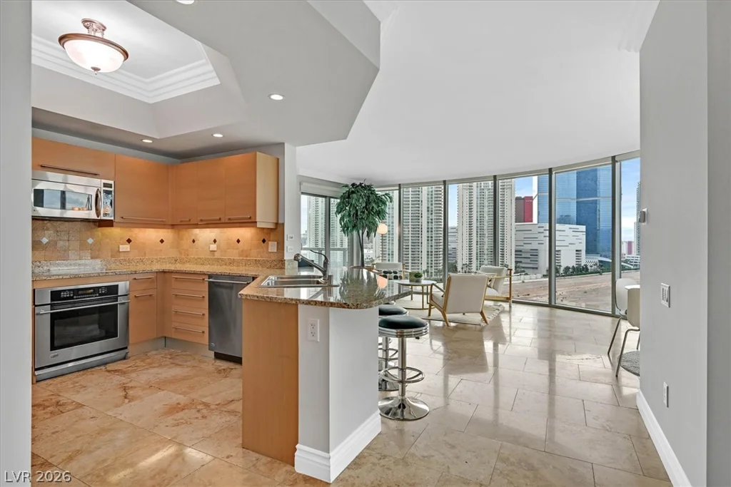 322 Karen, Las Vegas, NV 89109
