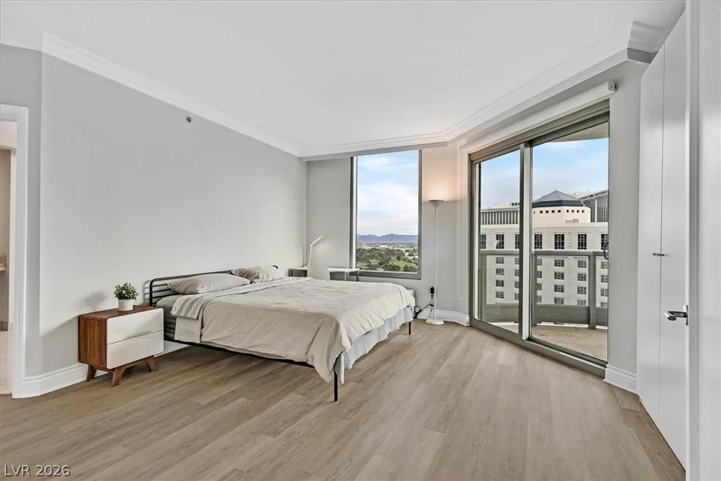 322 Karen, Las Vegas, NV 89109