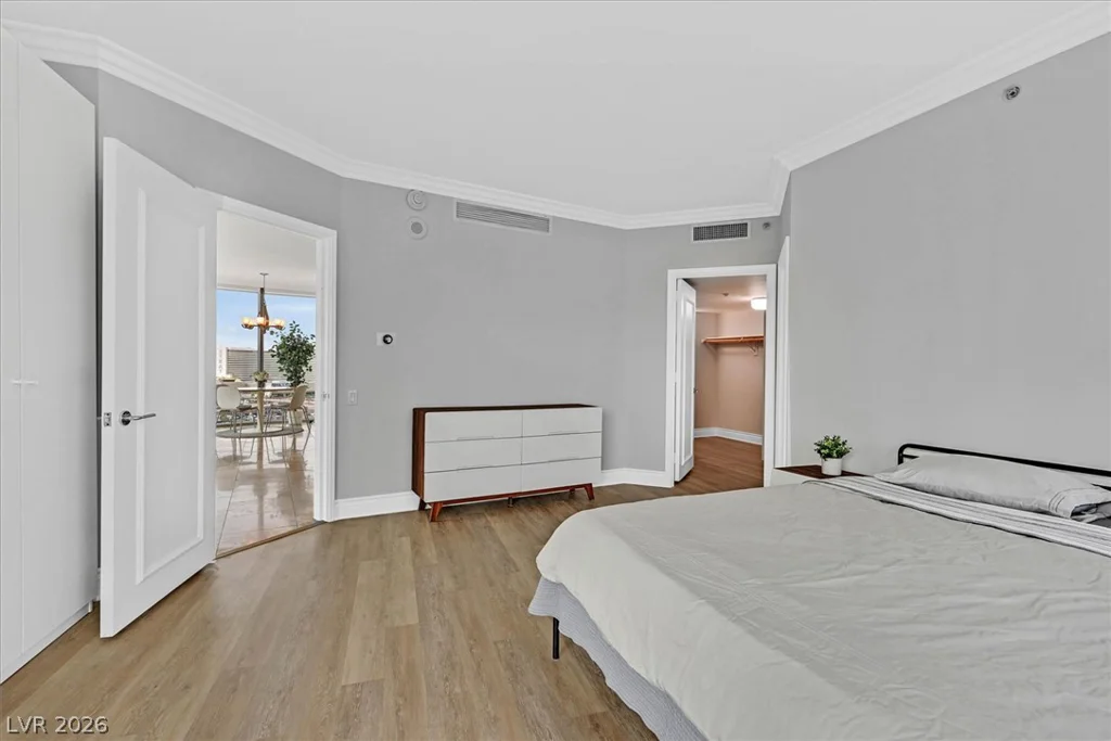 322 Karen, Las Vegas, NV 89109