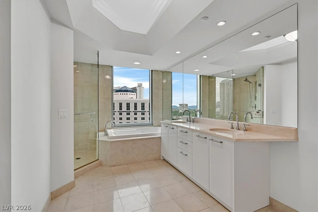322 Karen, Las Vegas, NV 89109