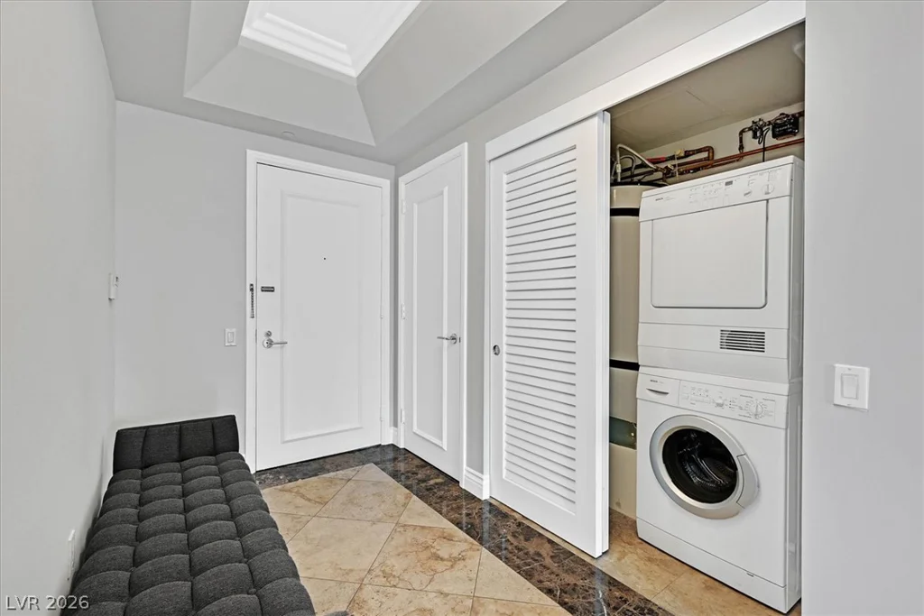 322 Karen, Las Vegas, NV 89109