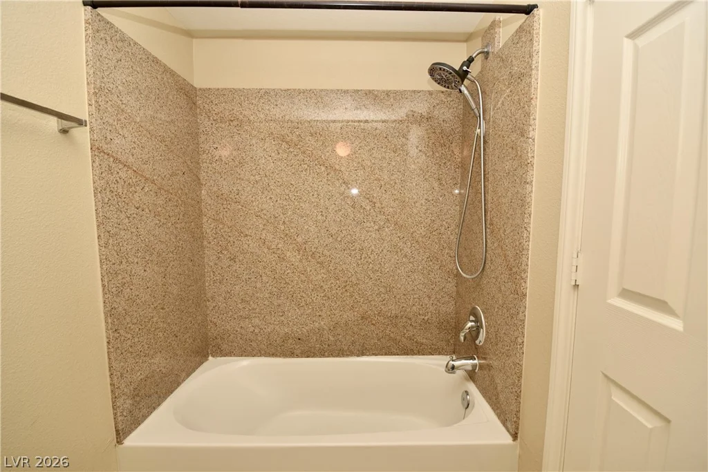 8000 Badura, Las Vegas, NV 89113