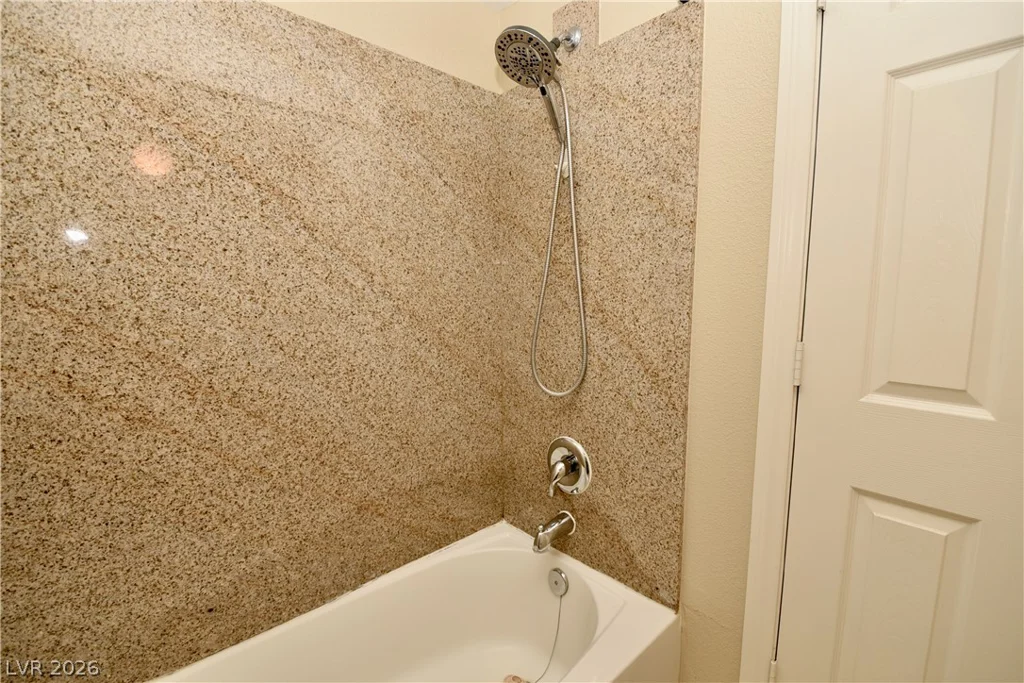 8000 Badura, Las Vegas, NV 89113