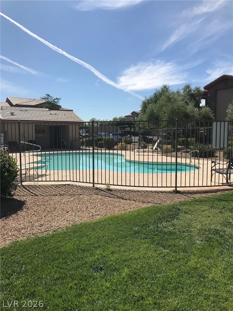 8000 Badura, Las Vegas, NV 89113
