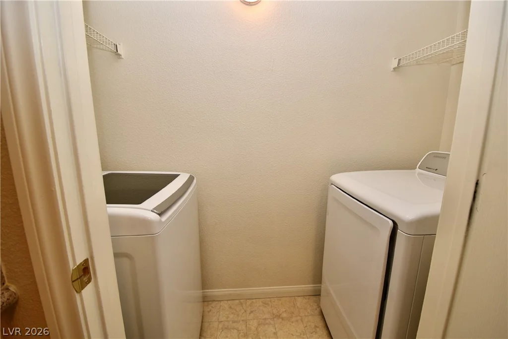 8000 Badura, Las Vegas, NV 89113