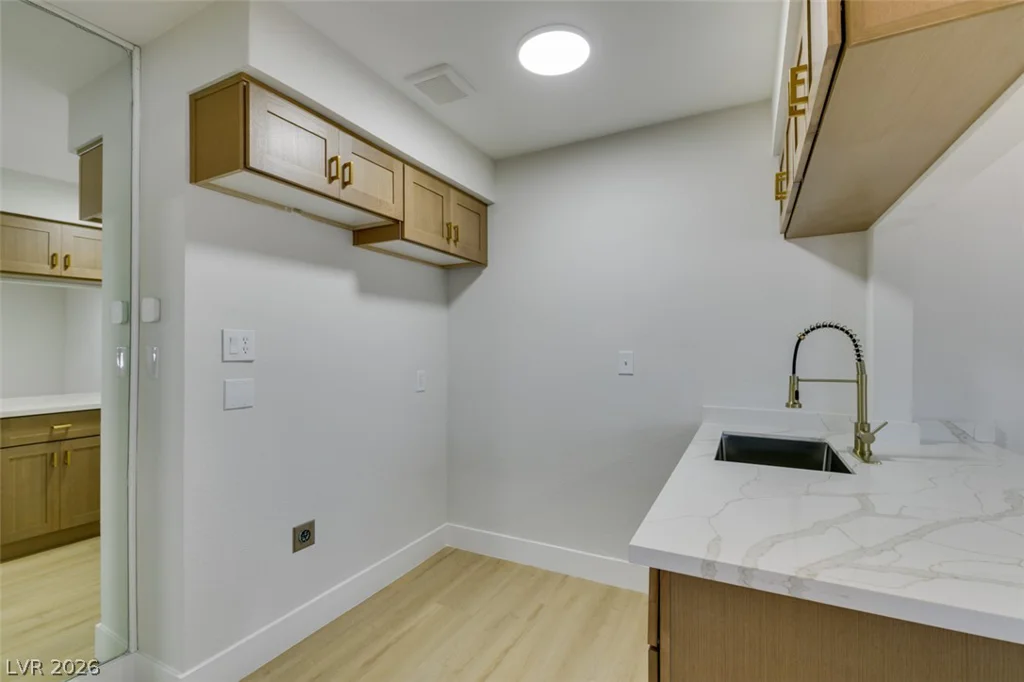 2062 Harvard, North Las Vegas, NV 89030