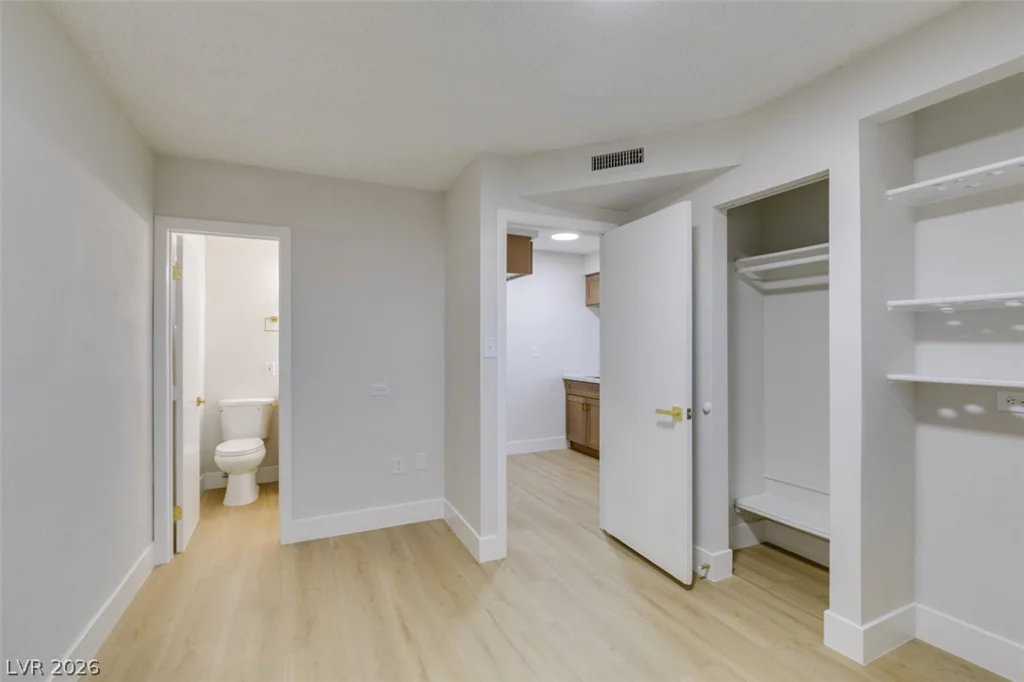 2062 Harvard, North Las Vegas, NV 89030