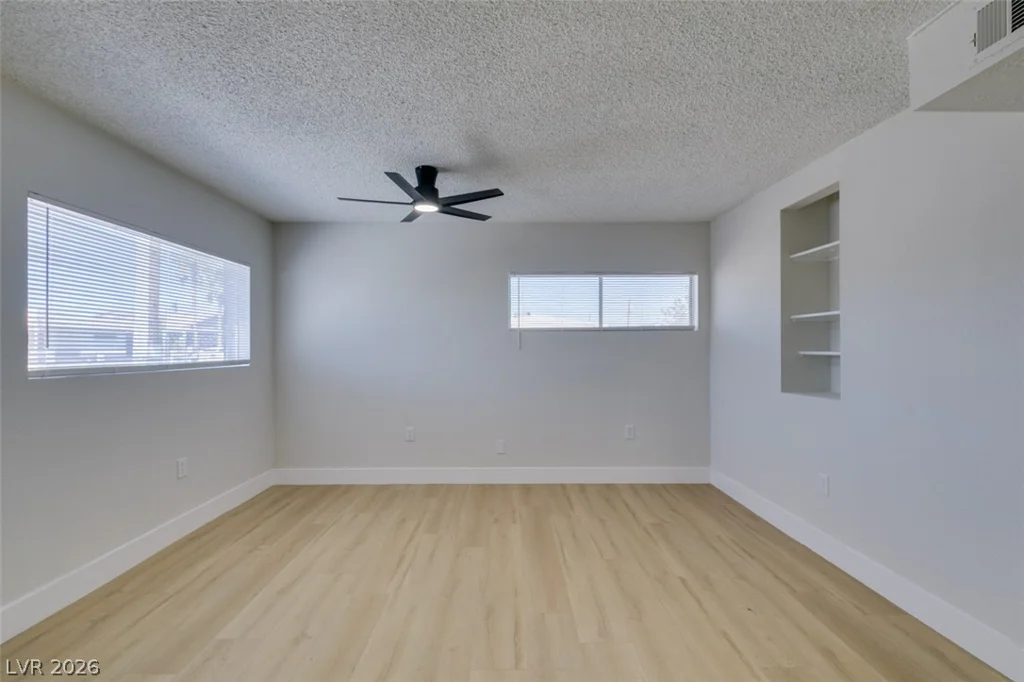 2062 Harvard, North Las Vegas, NV 89030