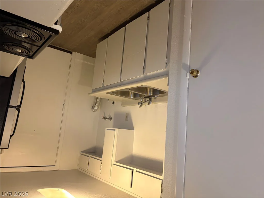 1407 Dorothy, Las Vegas, NV 89119