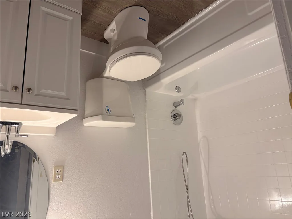1407 Dorothy, Las Vegas, NV 89119