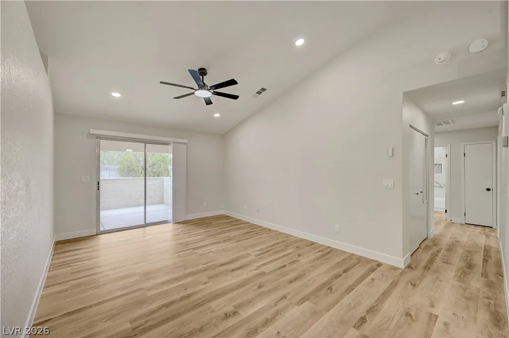 4618 Black Stallion, North Las Vegas, NV 89031