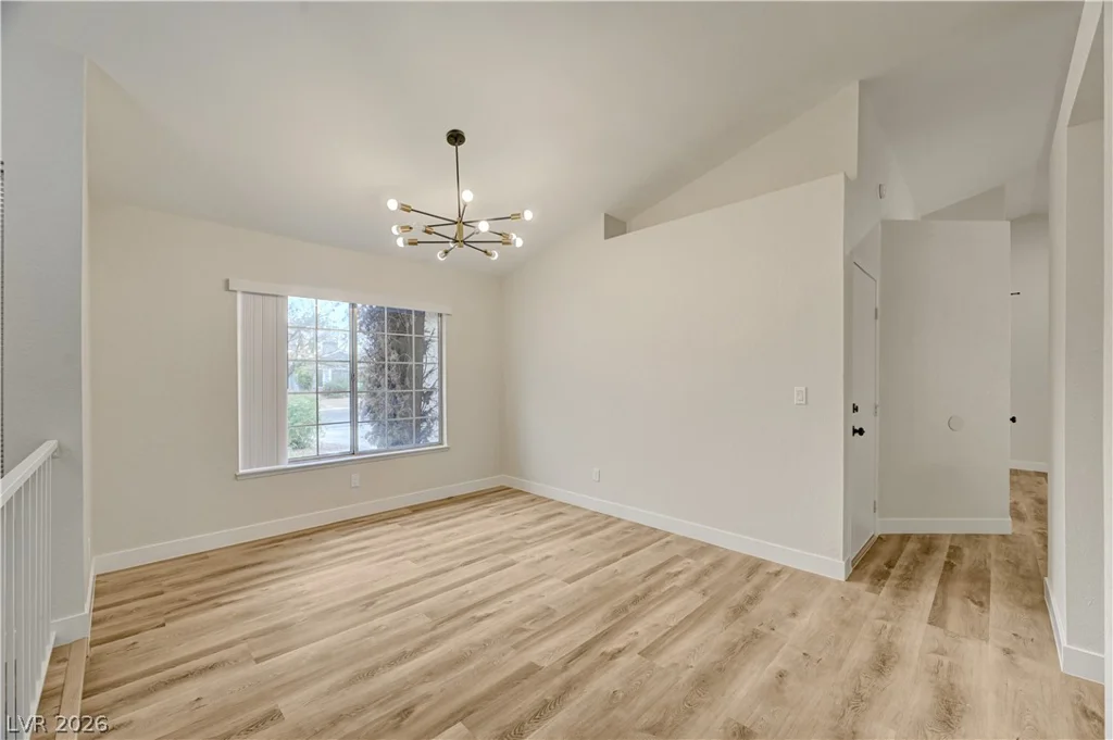 4618 Black Stallion, North Las Vegas, NV 89031