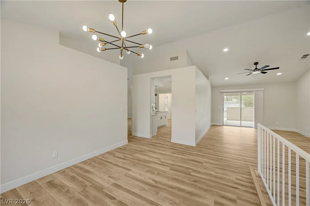 4618 Black Stallion, North Las Vegas, NV 89031