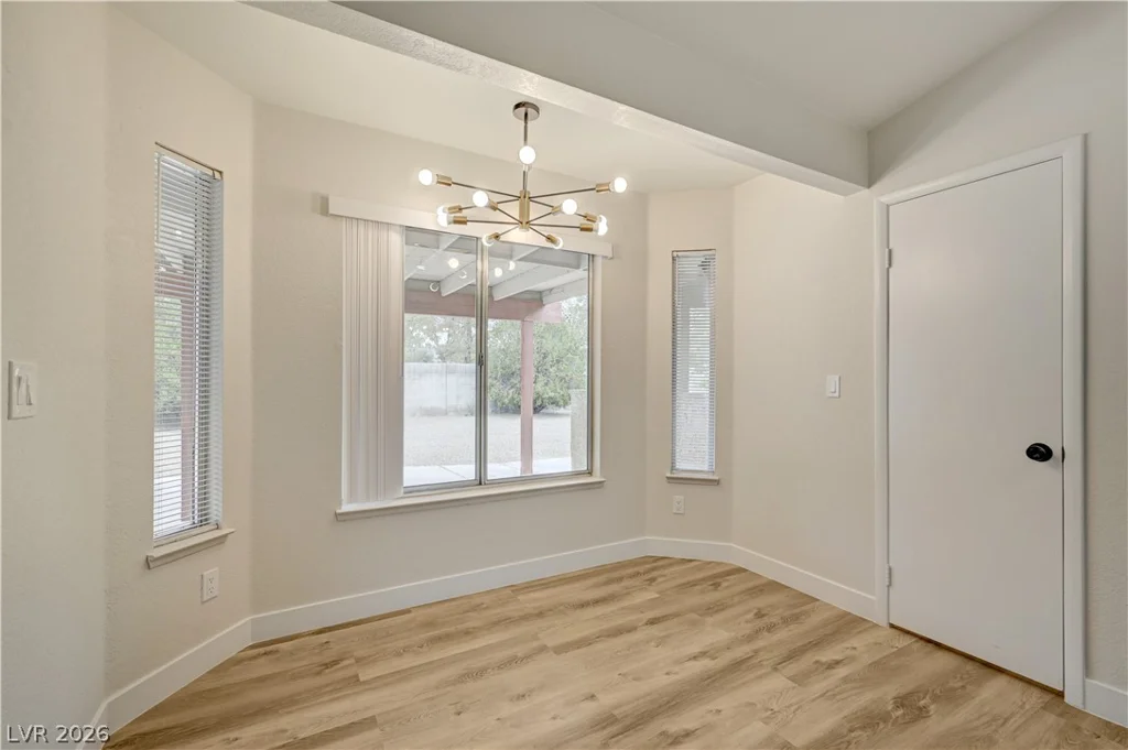 4618 Black Stallion, North Las Vegas, NV 89031