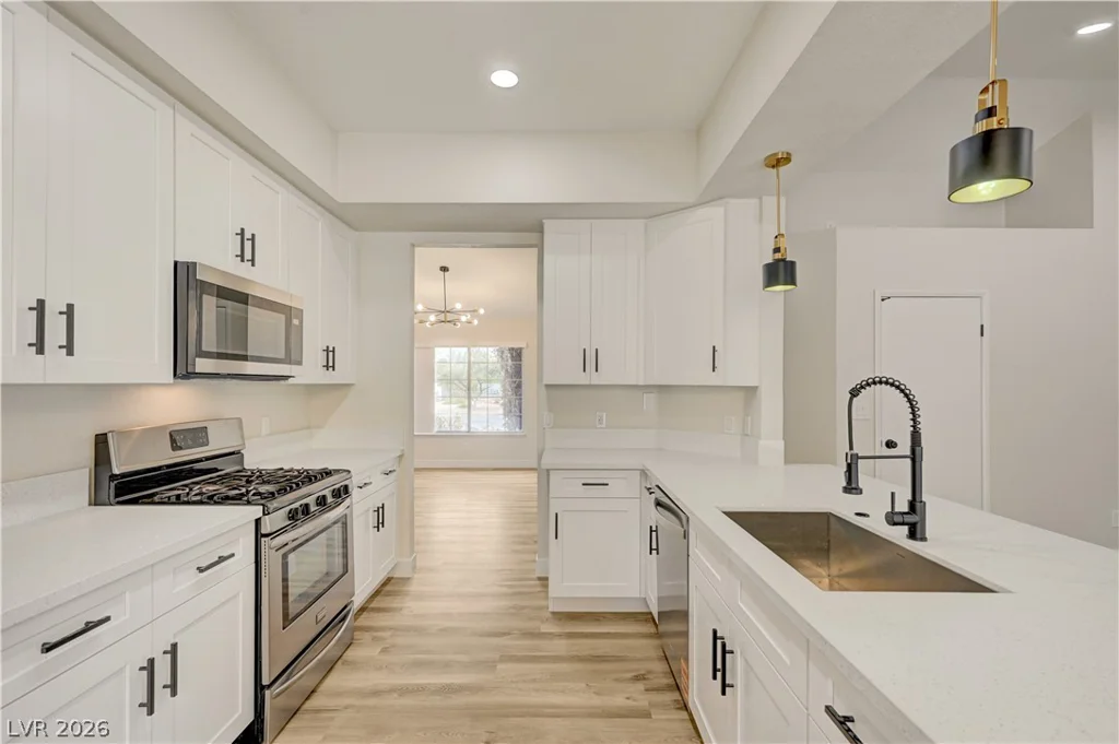 4618 Black Stallion, North Las Vegas, NV 89031