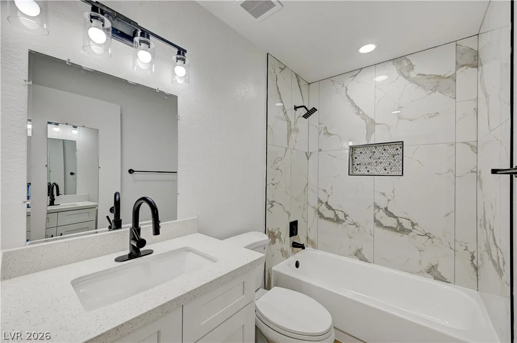 4618 Black Stallion, North Las Vegas, NV 89031