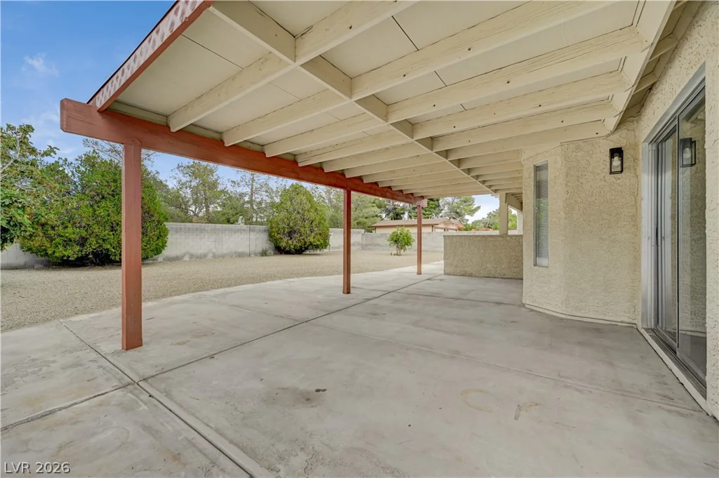 4618 Black Stallion, North Las Vegas, NV 89031