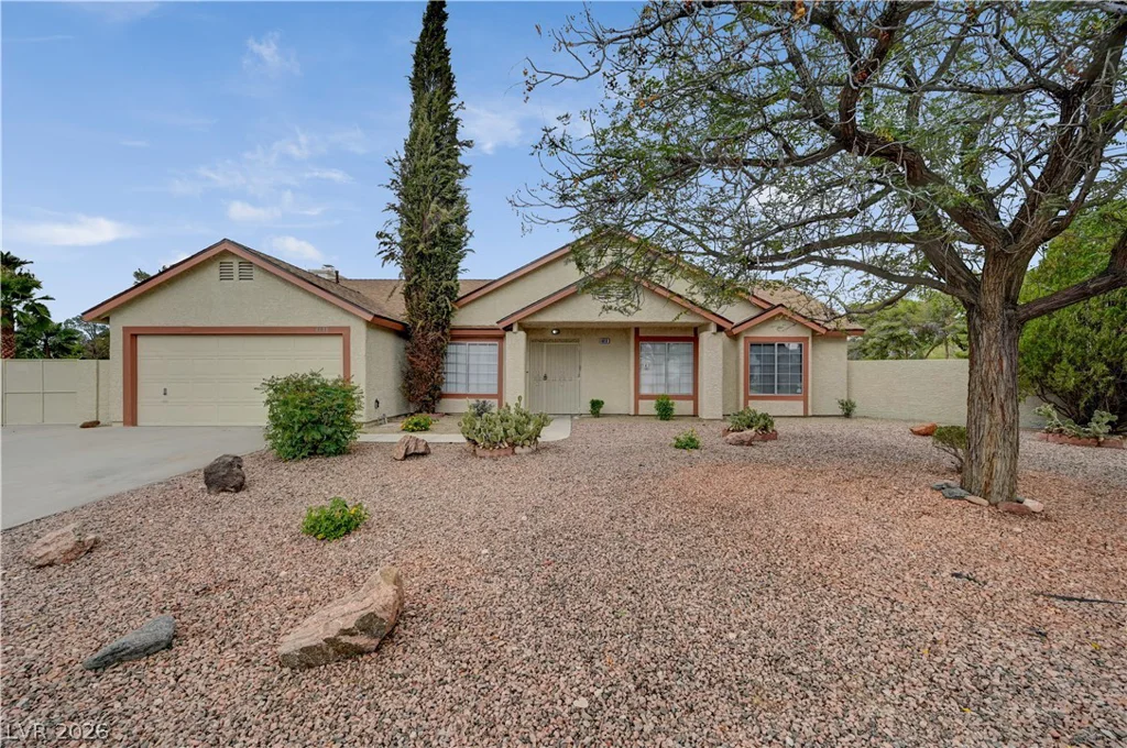 4618 Black Stallion, North Las Vegas, NV 89031