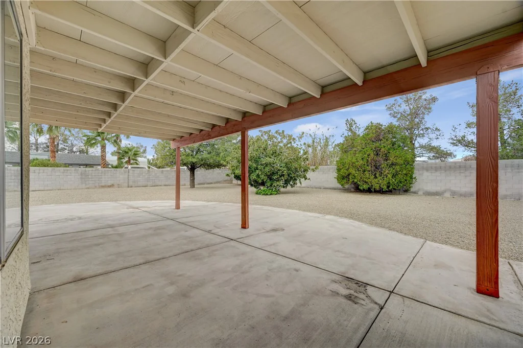 4618 Black Stallion, North Las Vegas, NV 89031