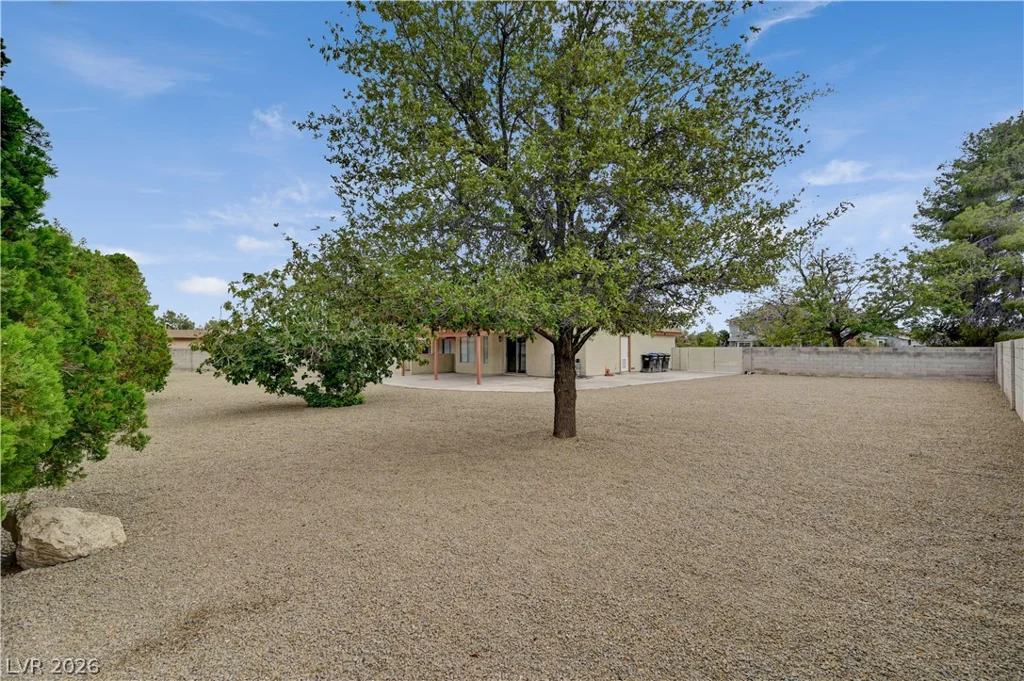 4618 Black Stallion, North Las Vegas, NV 89031