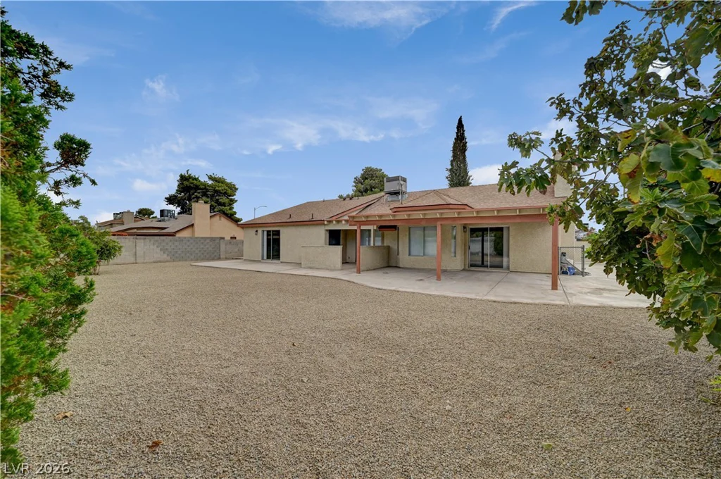 4618 Black Stallion, North Las Vegas, NV 89031