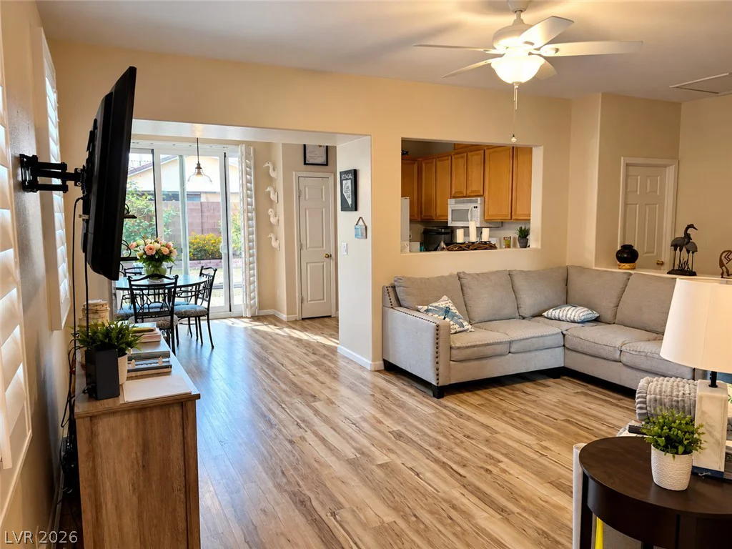 4912 Shady Rim, Las Vegas, NV 89131