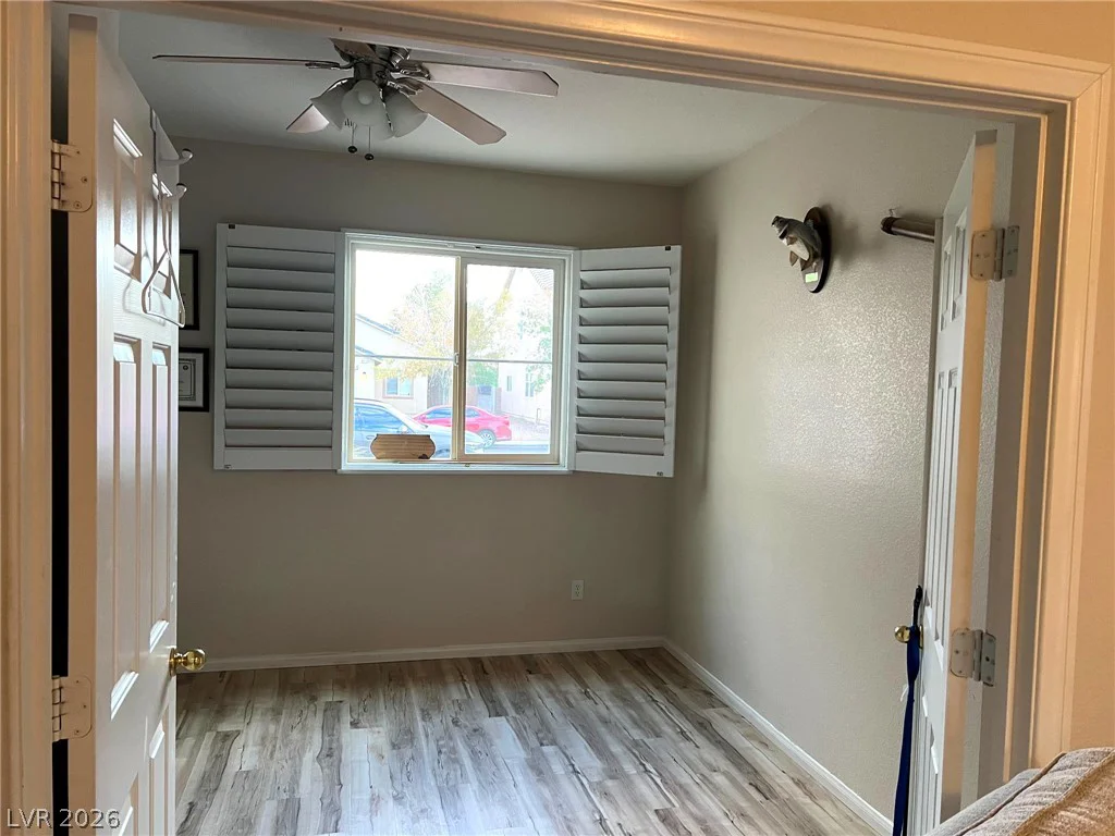 4912 Shady Rim, Las Vegas, NV 89131