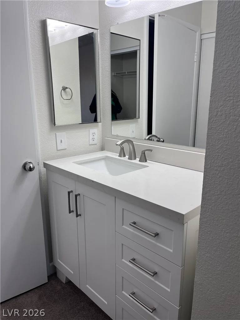 8070 Russell, Las Vegas, NV 89113