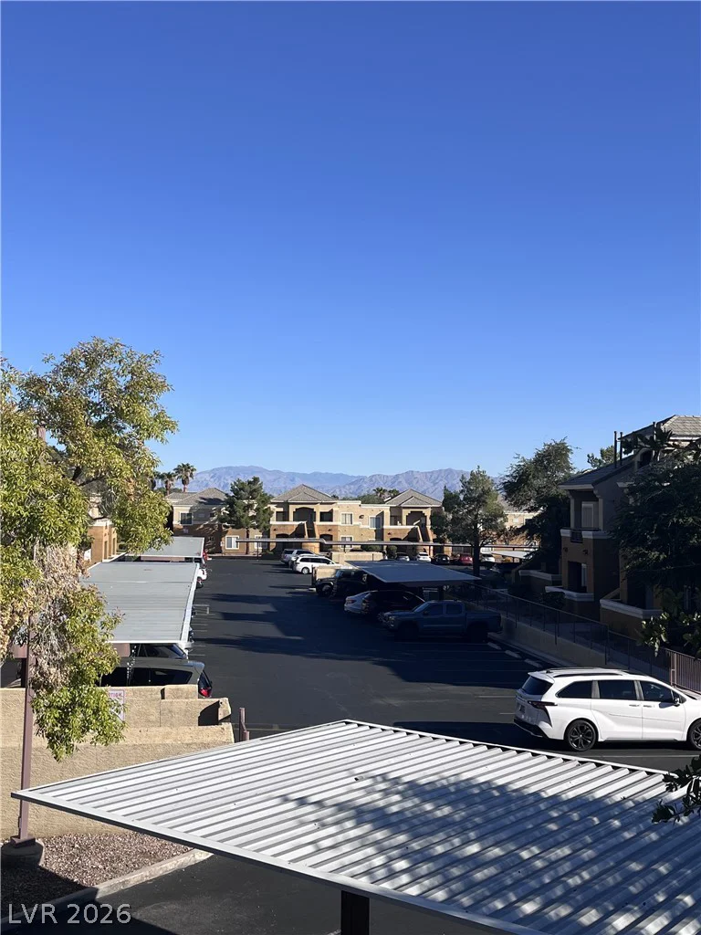 8070 Russell, Las Vegas, NV 89113
