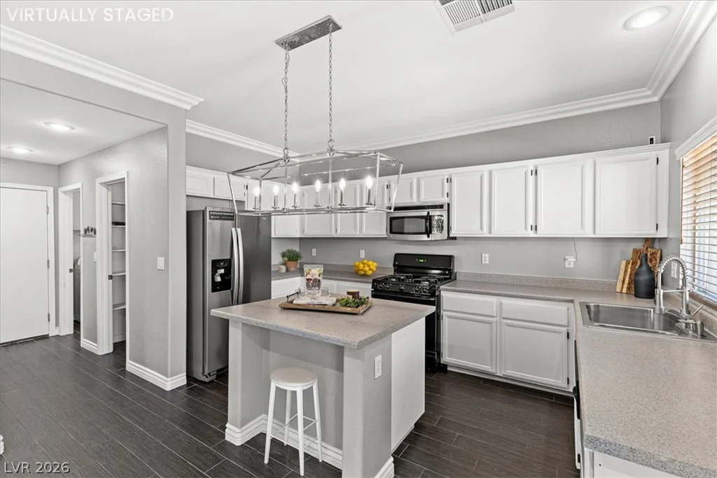 6505 Sierra Sands, North Las Vegas, NV 89086